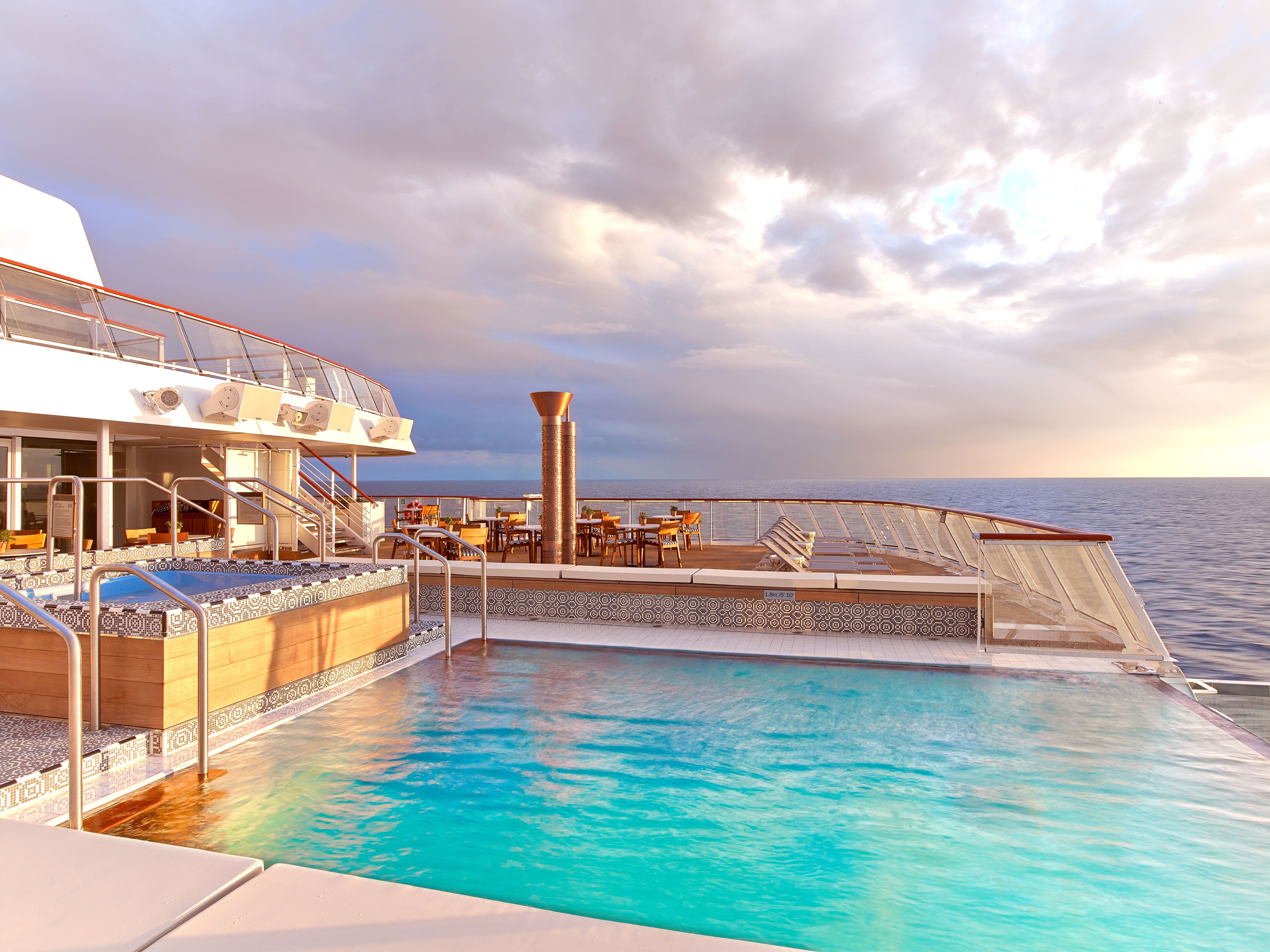 Viking Ocean Cruises Infinity_Pool.jpg